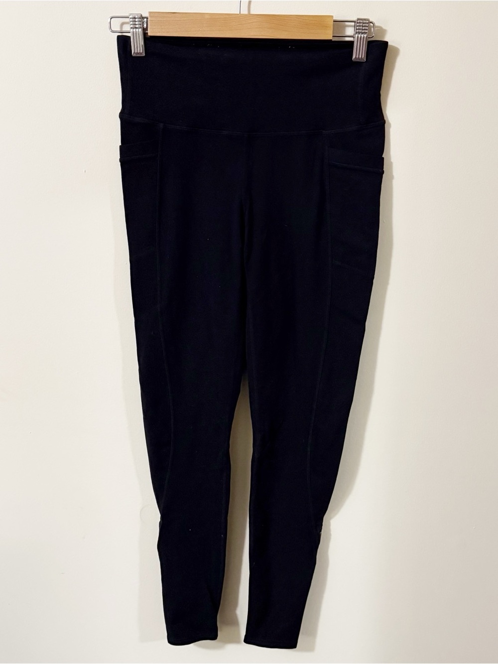 Athleta Womens Black Leggings Size Small Zipper Ankles Activewear Gym Running